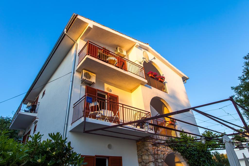 Villa Veca Starigrad Paklenica Exterior foto